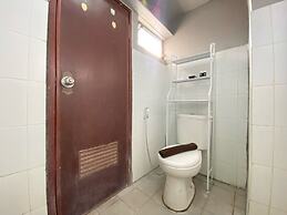 Spacious 2Br At Gateway Ahmad Yani Apartment