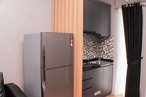 Comfort And Restful 2Br At Bassura City Apartment