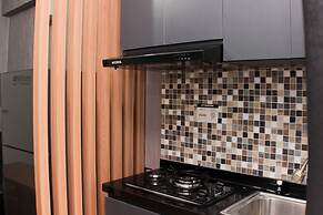 Comfort And Restful 2Br At Bassura City Apartment