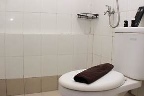 Comfort And Restful 2Br At Bassura City Apartment