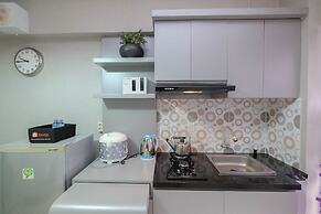 Strategic And Restful 2Br At Bassura City Apartment