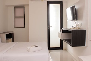 Cozy Living Studio At Urbantown Apartment Karawang