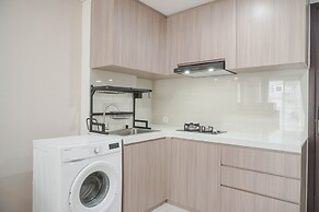 Nice And New 1Br With Office Room At Daan Mogot City Apartment