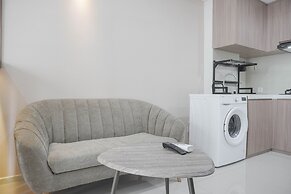 Nice And New 1Br With Office Room At Daan Mogot City Apartment