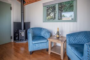 Rosemary - 1 Bedroom - Amroth