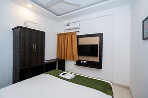 Hotel Dhruv Palace Bengaluru