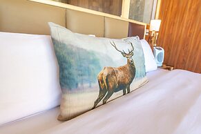 Luxus Hunza Attabad Lake Resort