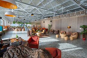 Luxus Hunza Attabad Lake Resort