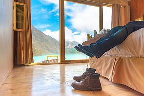 Luxus Hunza Attabad Lake Resort
