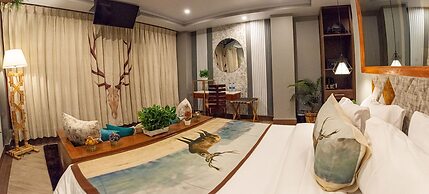 Luxus Hunza Attabad Lake Resort