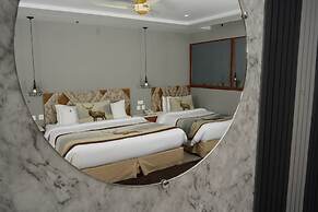 Luxus Hunza Attabad Lake Resort