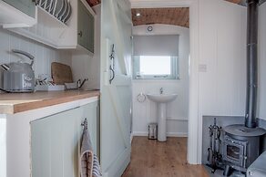 Willow - 1 Bedroom - Amroth