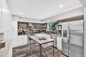 Trendy Renovated 4 BR  Home with POOL