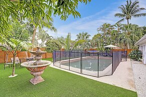 Trendy Renovated 4 BR  Home with POOL