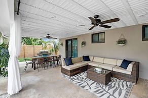 Trendy Renovated 4 BR  Home with POOL