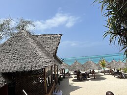 Mano Kendwa Beach