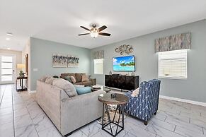 Monopoly Fun Storey Lake Resort 6 Bed Star Home! 6 Bedroom Villa by Re