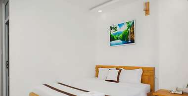 Caroline Beach Vung Tau