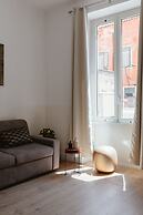 A World Aparts - 504 Corso