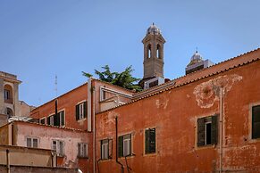 A World Aparts - 504 Corso