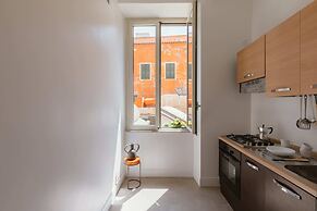 A World Aparts - 504 Corso