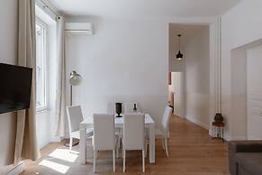 A World Aparts - 504 Corso