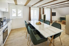 EH Apartments Saturn