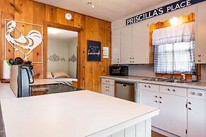Cottage on Big Pine Island Lake
