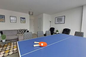 House of 4 Chimneys by Your Lettings UK