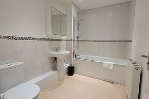 House of 4 Chimneys by Your Lettings UK