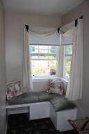 Pelican Cove Inn