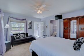 Pelican Cove Inn
