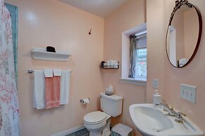 Pelican Cove Inn