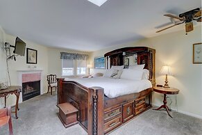 Pelican Cove Inn