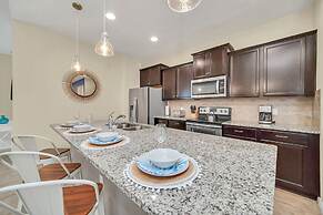 Modern and Colorful Home Spiderman Princess and Mickey Themed Rooms an