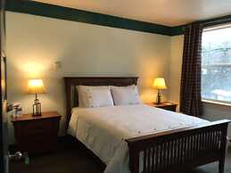 Historic Hotel Bayview