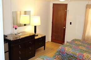 Royal Coach Motor Lodge