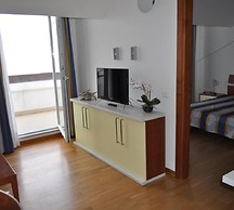 Frontline B - 5A - M2 - Near To The Sea