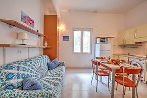 Frontline B - 5A - M2 - Near To The Sea