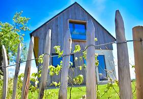 Vineyard Eco House Vukan