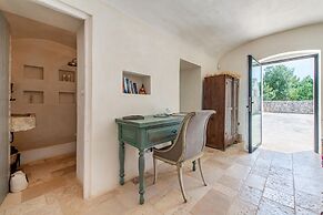 Tenuta Diciassetteconi Trulli With Pool