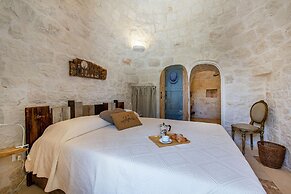 Tenuta Diciassetteconi Trulli With Pool