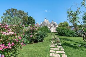 Tenuta Diciassetteconi Trulli With Pool
