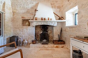 Tenuta Diciassetteconi Trulli With Pool