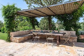Tenuta Diciassetteconi Trulli With Pool