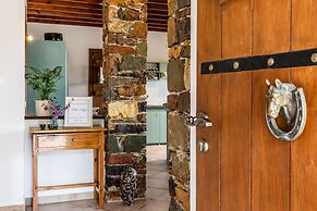 Charming 1-bed House in Stafylos