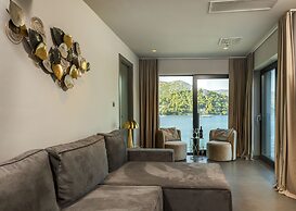 Marinus Beach Hotel
