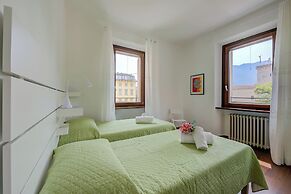 Residenza Rocca Del Lago 4