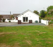 Lovely 3 Bedroom Bungalow Located in Drummore