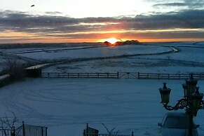 Peak District Cottage set in 5 Acres Near Buxton